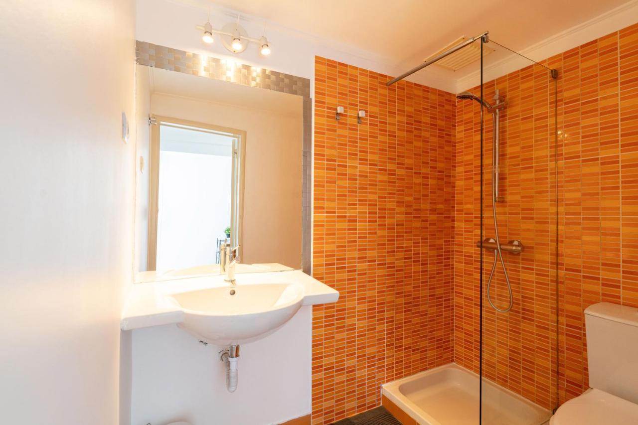 Liberdade Central Apartment Lisbon Luaran gambar